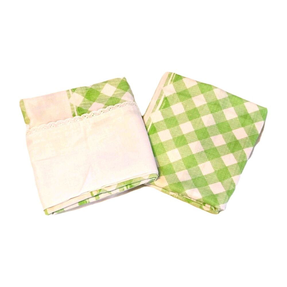 Vtg Sears Perma Prest Two Standard Pillow Cases Green White Plaid Lace Trim